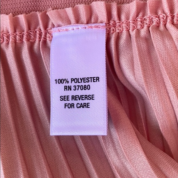 Pleated Pants - Picture 9 of 10